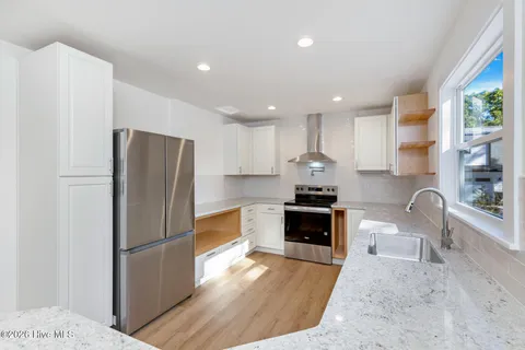 $435,000 | 118 East Devonshire Avenue, West End, NC 27376