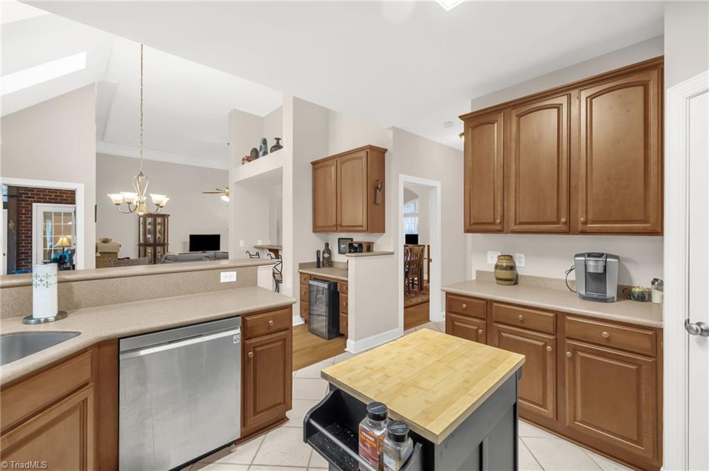 4506 Calabria Court High Point, NC 27265 - Photo 11 of 31