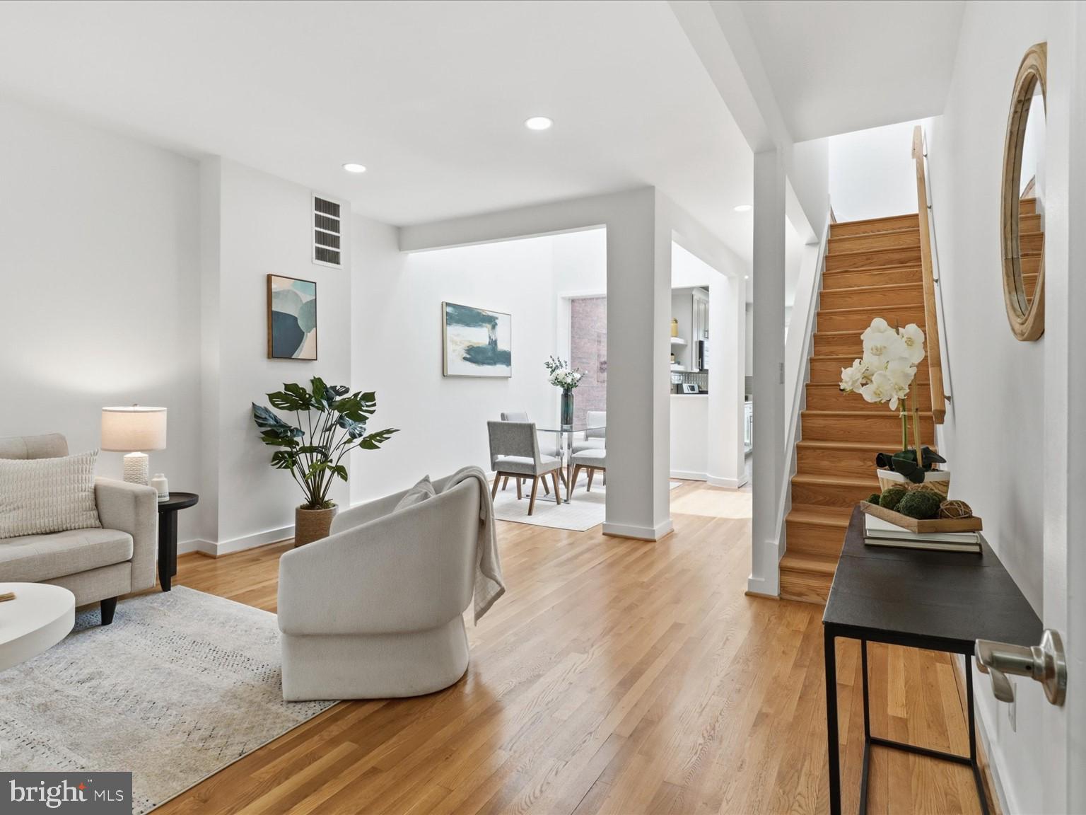 2302 Ontario Road Northwest Washington, DC 20009 - Photo 4 of 35 Gallery Image 4