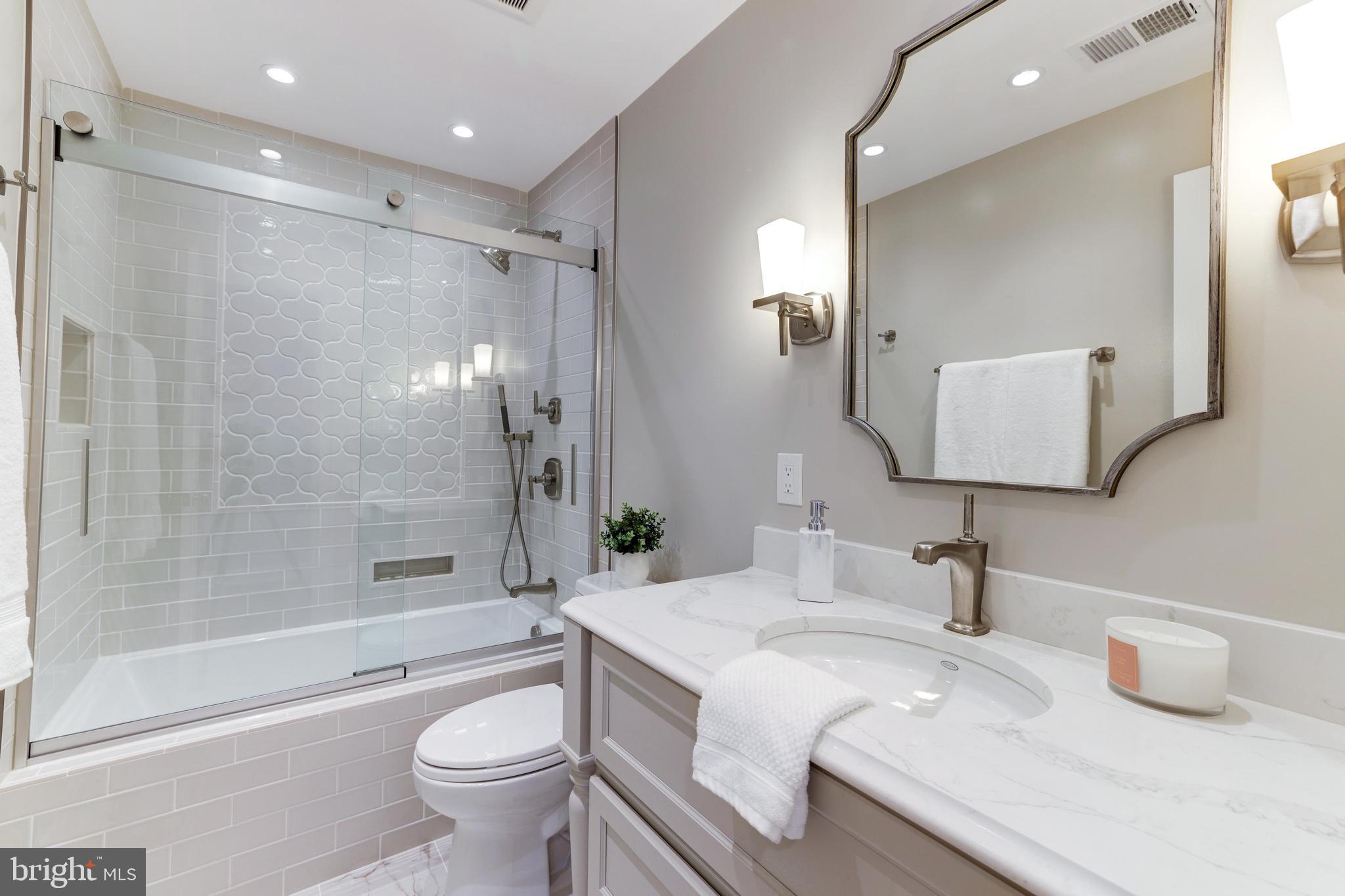 319 Seneca Road Great Falls, VA 22066 - Photo 49 of 97