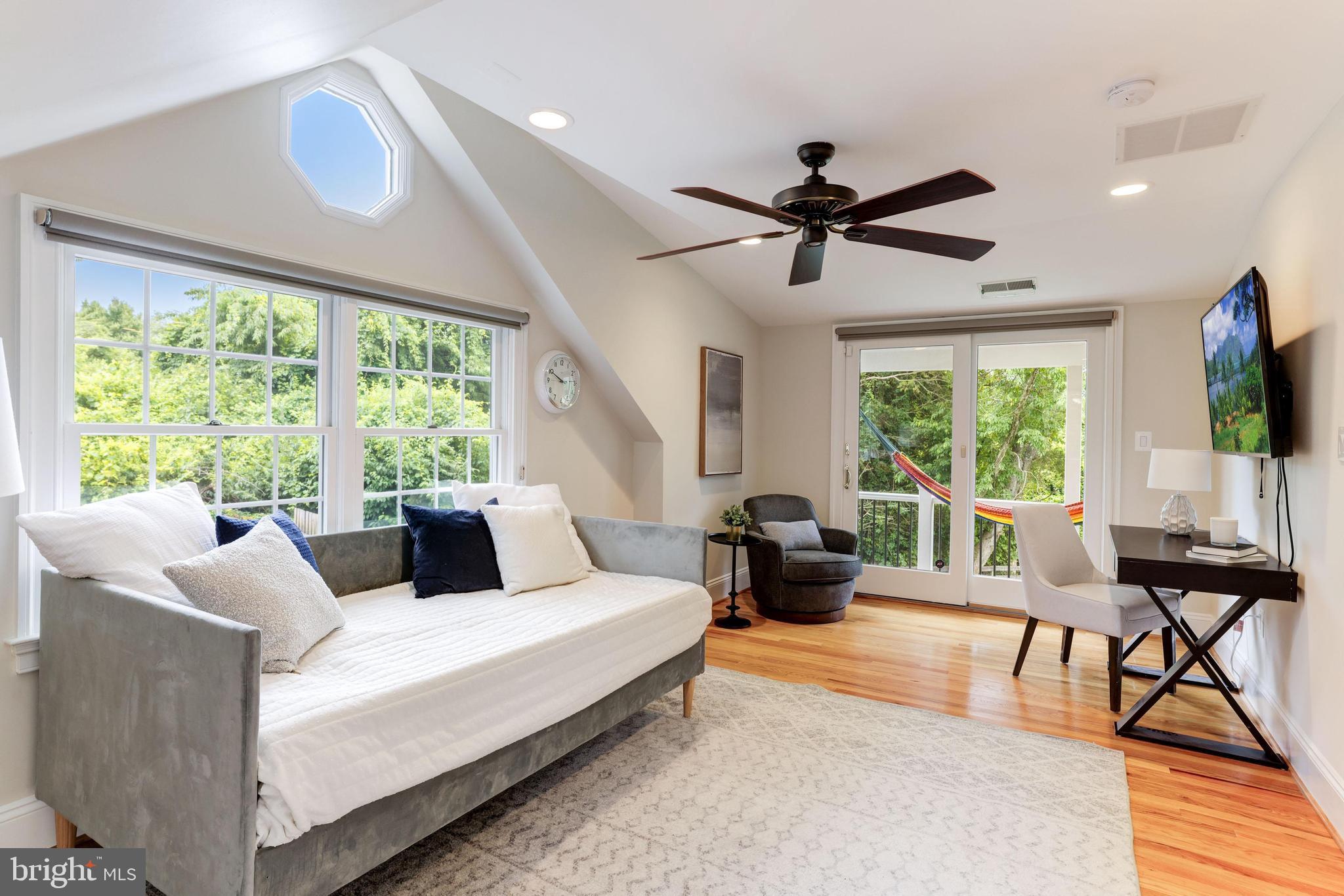 319 Seneca Road Great Falls, VA 22066 - Photo 66 of 97