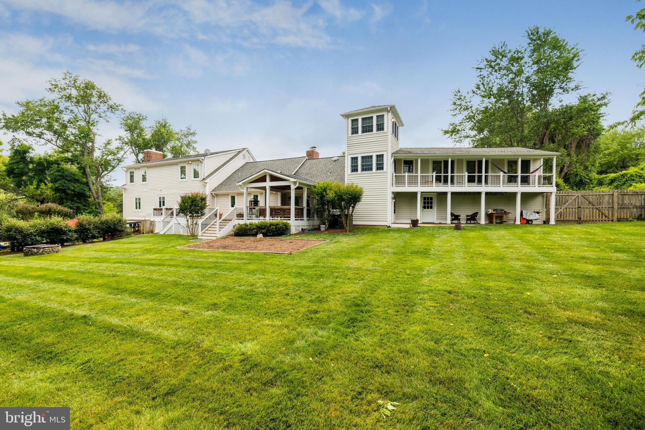 319 Seneca Road Great Falls, VA 22066 - Photo 87 of 97