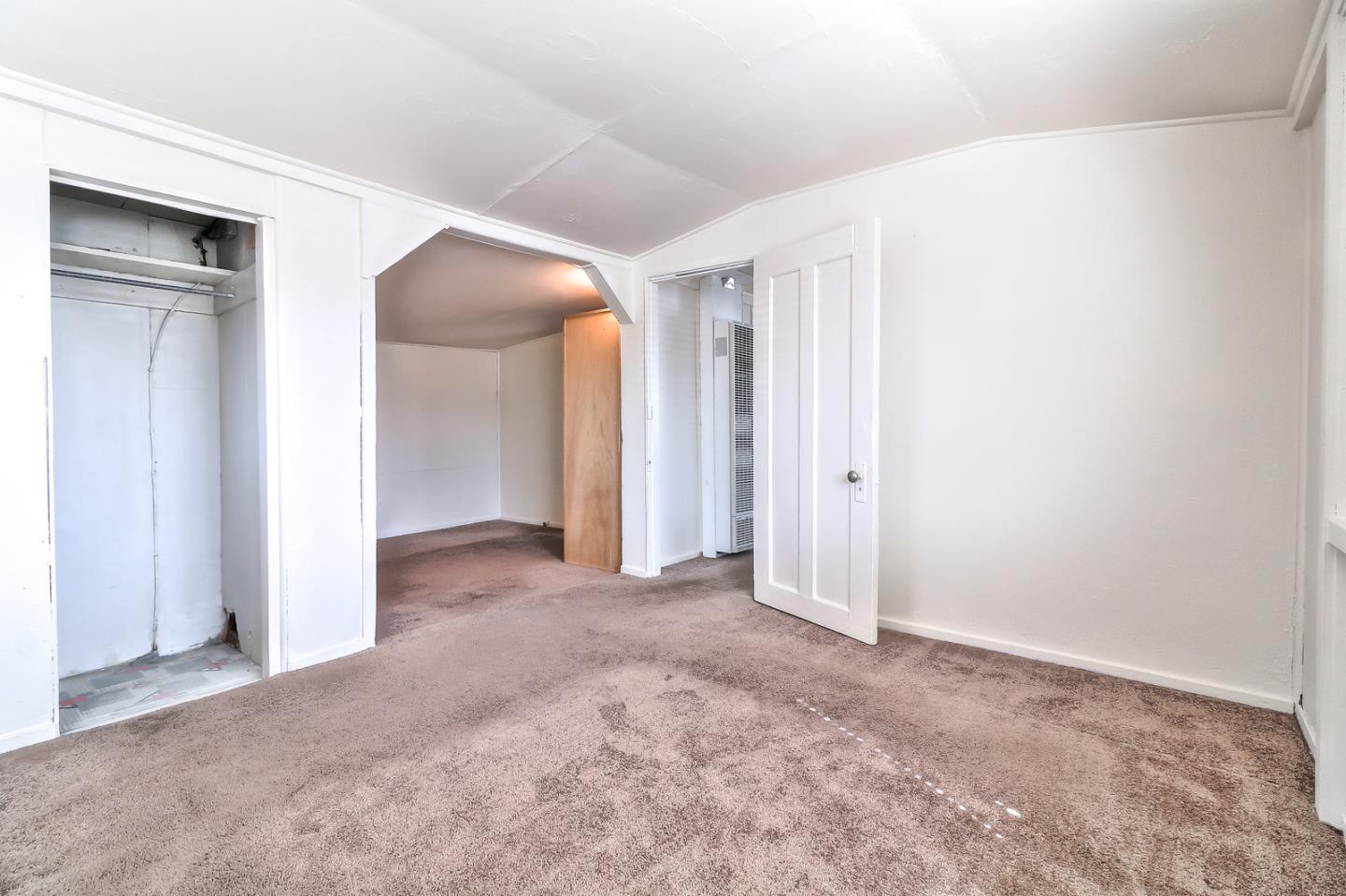 360 Bridgevale Road Hollister, CA 95023 - Photo 16 of 32 Gallery Image 16