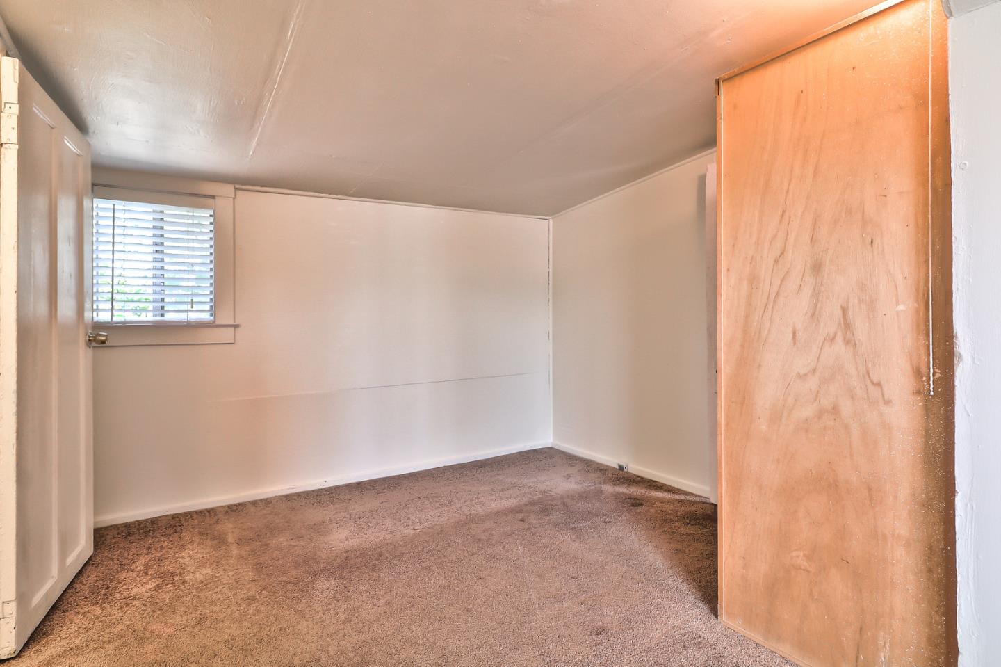 360 Bridgevale Road Hollister, CA 95023 - Photo 19 of 32 Gallery Image 19