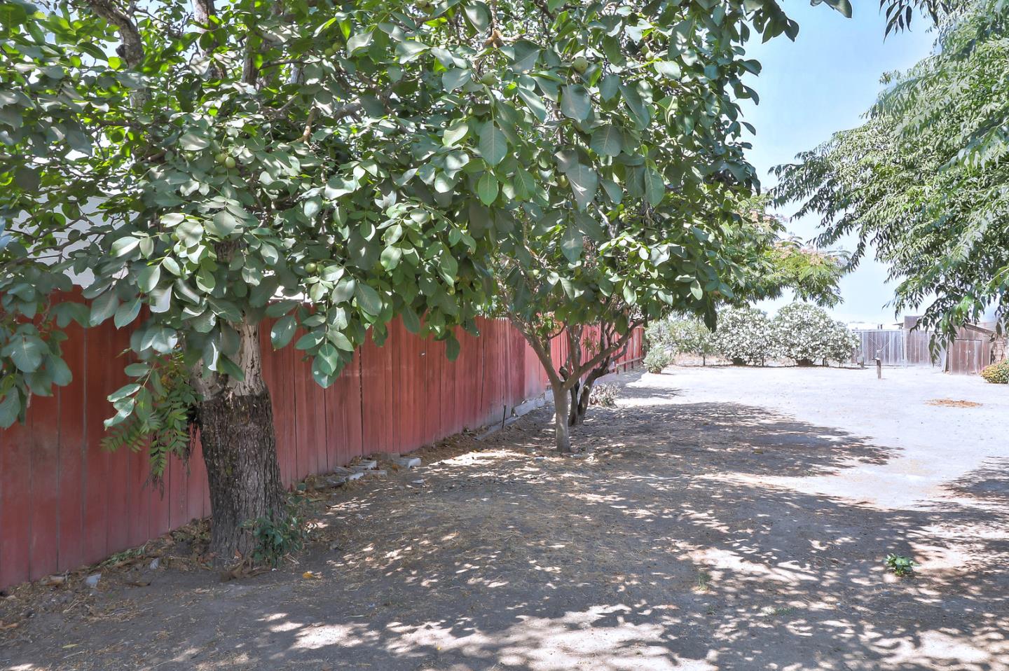 360 Bridgevale Road Hollister, CA 95023 - Photo 27 of 32 Gallery Image 27