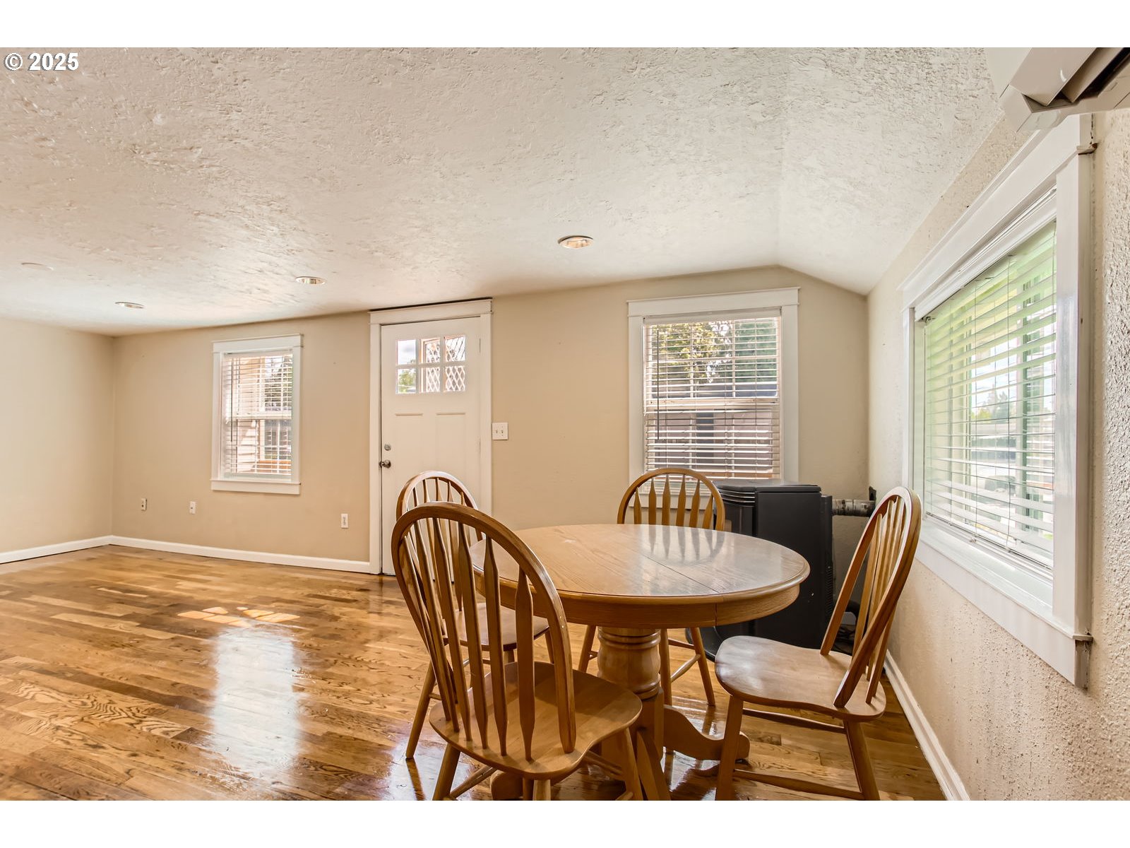 1834 C Street Forest Grove, OR 97116 - Photo 9 of 29