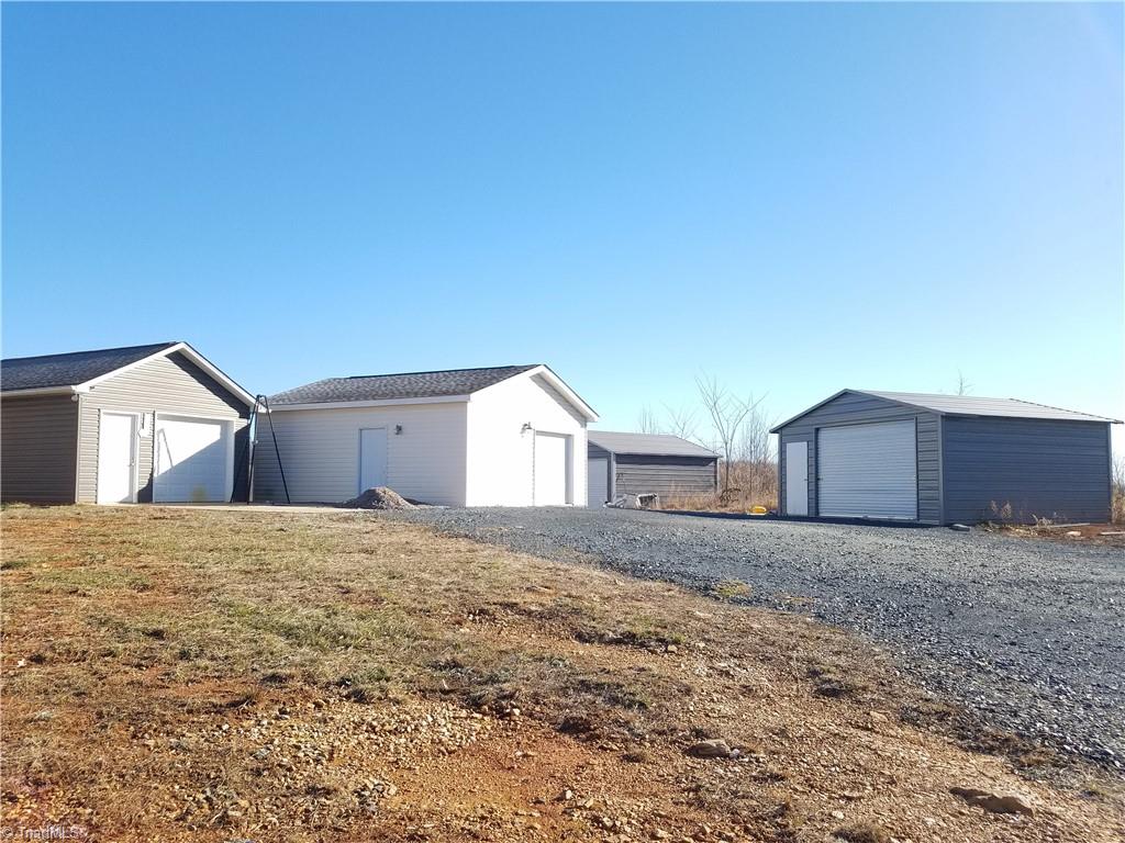 2066 Summey Town Road Trinity, NC 27370 - Photo 3 of 24 Gallery Image 3