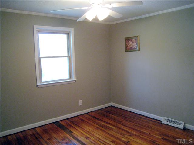 2722 Beck Road Durham, NC 27704 - Photo 12 of 18 Gallery Image 12