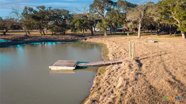 $575,000 | 1465 County Road 401, Edna, TX 77957