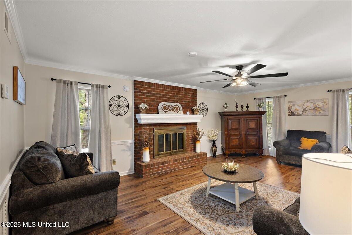 402 Springwood Circle Terry, MS 39170 - Photo 9 of 49 09-HTP_8542