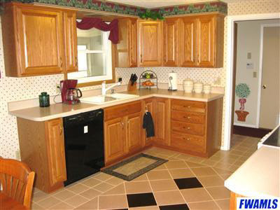 2124 South Hadley Road Fort Wayne, IN 46804 - Photo 6 of 17 Gallery Image 6