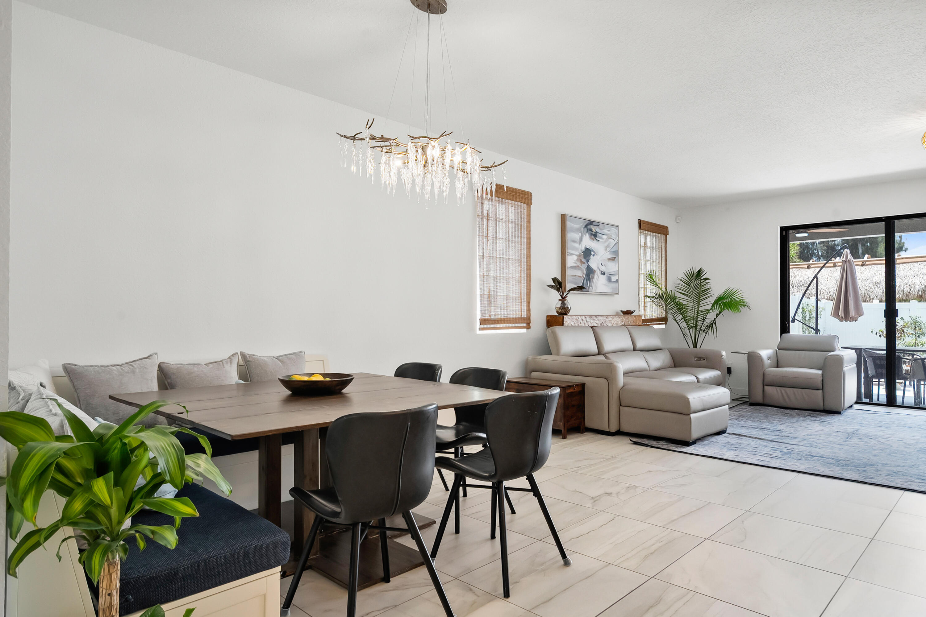 7102 Rockwood Road Jupiter, FL 33458 - Photo 11 of 41 Dining to Living