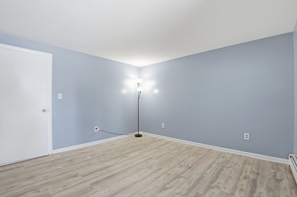 612 Drift Road Westport, MA 02790 - Photo 14 of 26