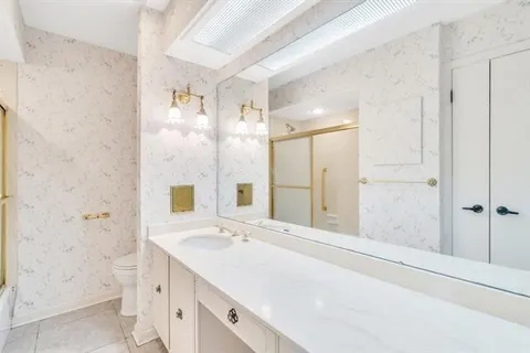 $1,300,000 | 3849 Ridgelake Drive, Metairie, LA 70002