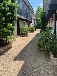 $1,300,000 | 3849 Ridgelake Drive, Metairie, LA 70002