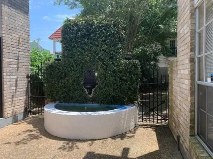 $1,300,000 | 3849 Ridgelake Drive, Metairie, LA 70002