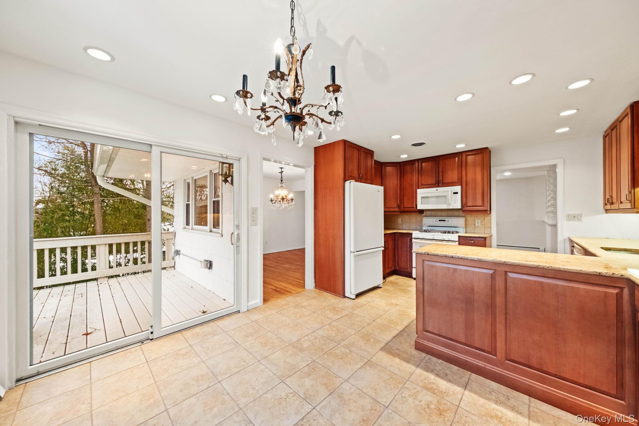 32 Bramblebrook Road Ardsley, NY 10502 - Photo 13 of 43