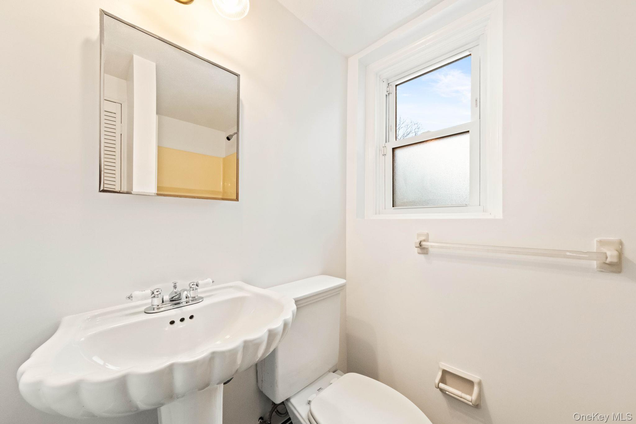 32 Bramblebrook Road Ardsley, NY 10502 - Photo 24 of 43 Basement Bathroom