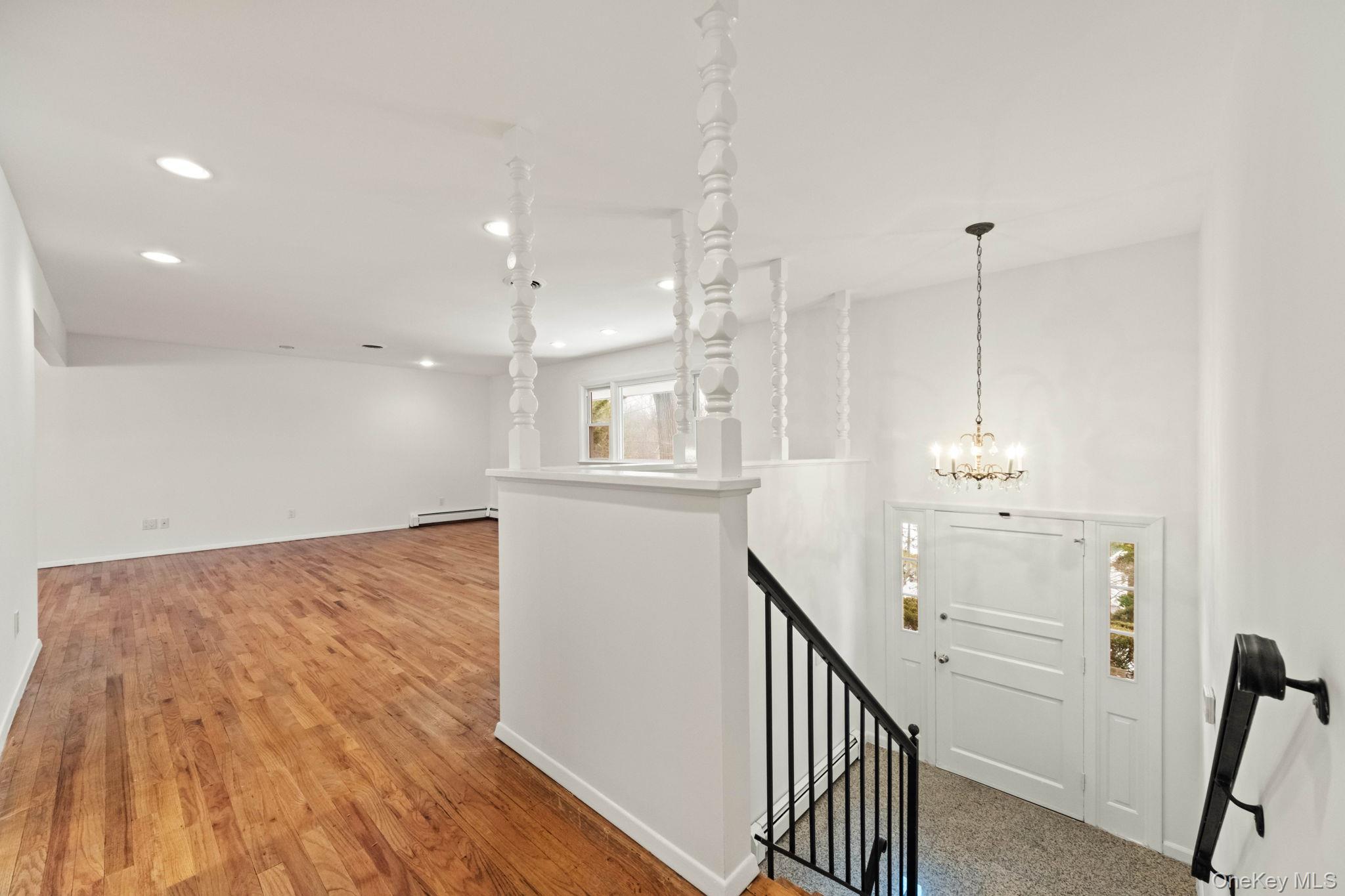 32 Bramblebrook Road Ardsley, NY 10502 - Photo 4 of 43