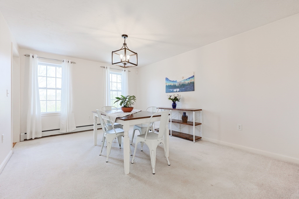30 Chocolog Road Uxbridge, MA 01569 - Photo 5 of 36