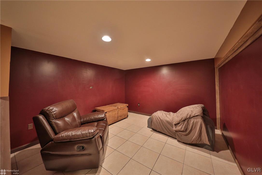 1262 Old Gate Road Northampton, PA 18067 - Photo 36 of 48 Gallery Image 36