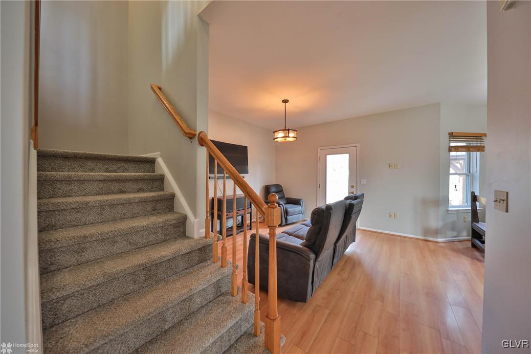 1262 Old Gate Road Northampton, PA 18067 - Photo 9 of 48 Gallery Image 9