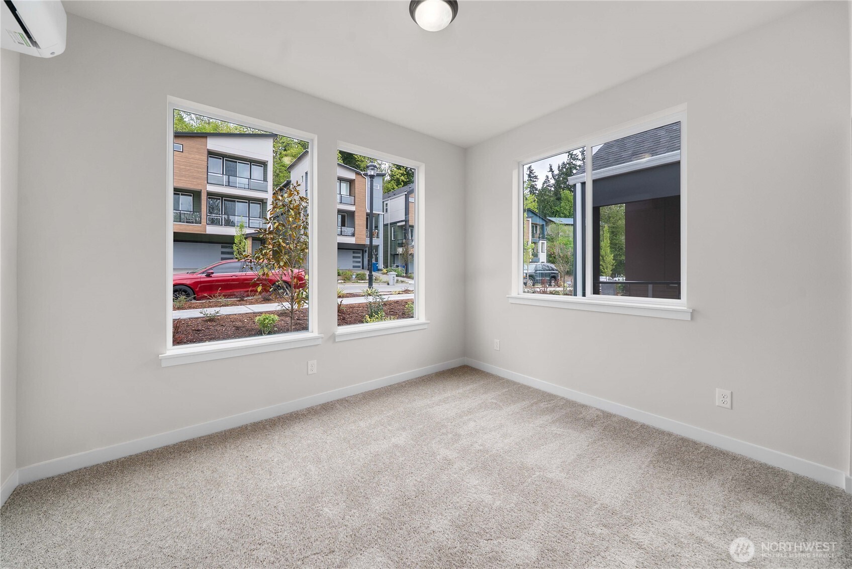 4033 Aberdeen Way Northeast Renton, WA 98056 - Photo 6 of 34