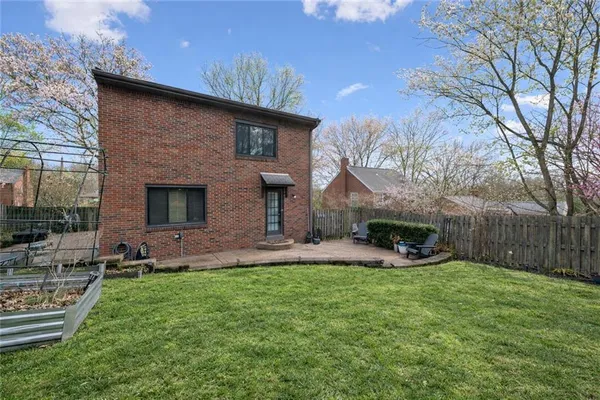 $335,000 | 310 Edgewood Road, Pittsburgh, PA 15221