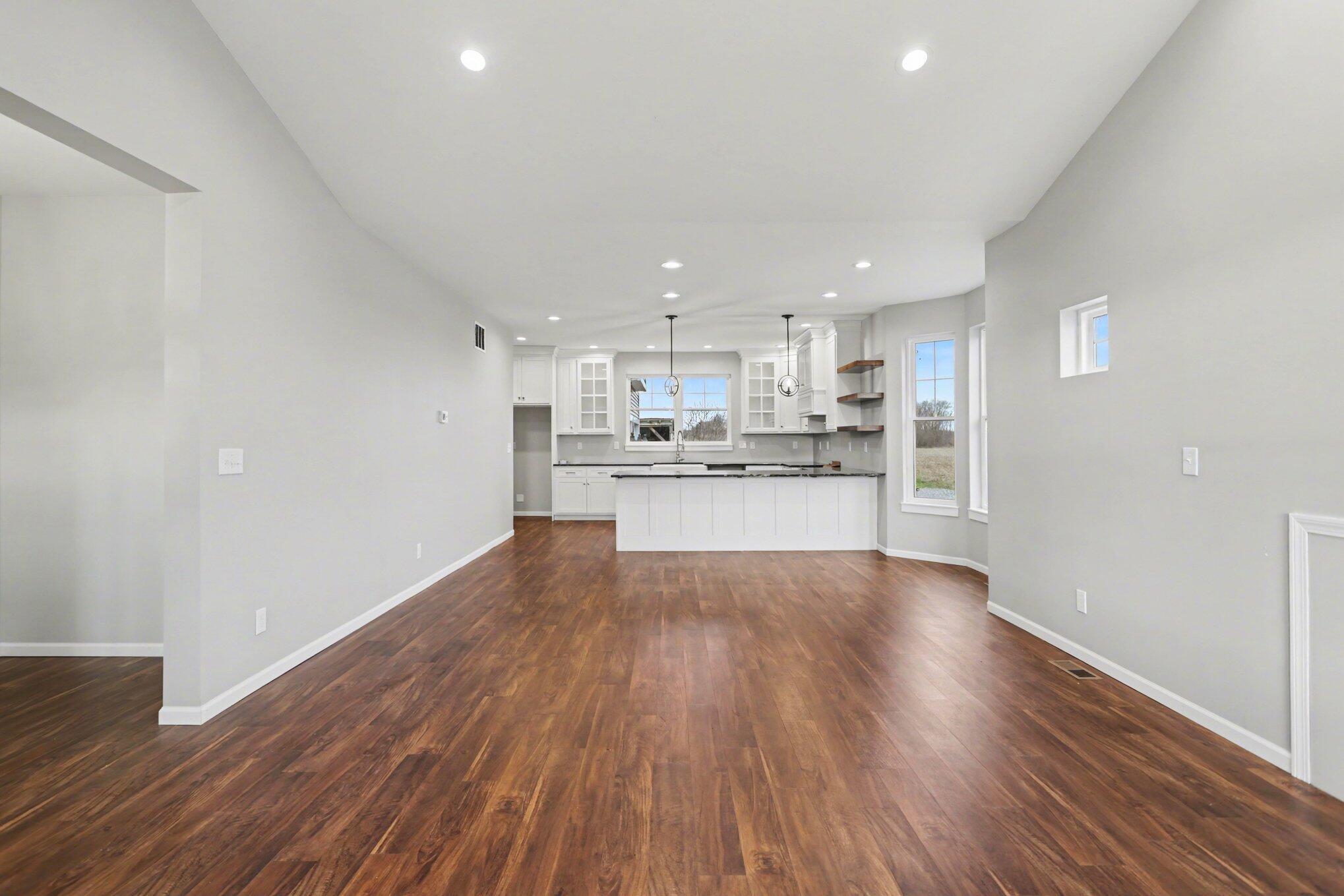 930 Dutch School Road Bronson, MI 49028 - Photo 5 of 35 007_file_1650