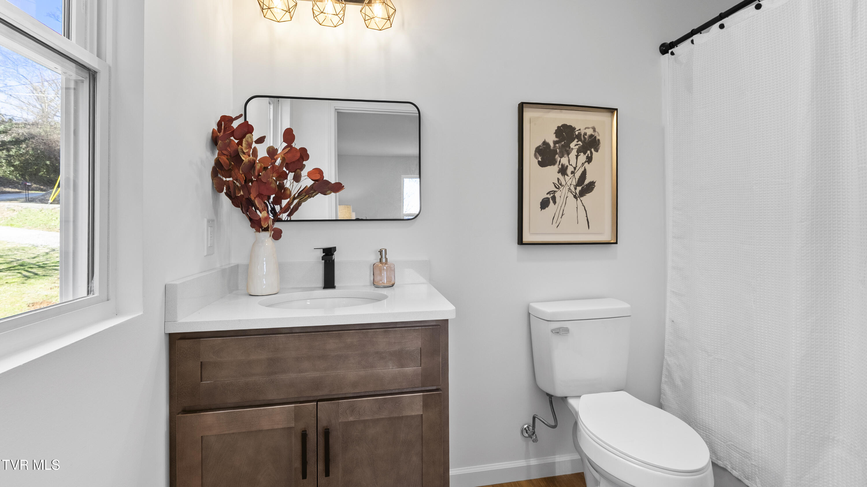 1021 Ridgecrest Street Morristown, TN 37814 - Photo 14 of 23 Ridgecrest 16