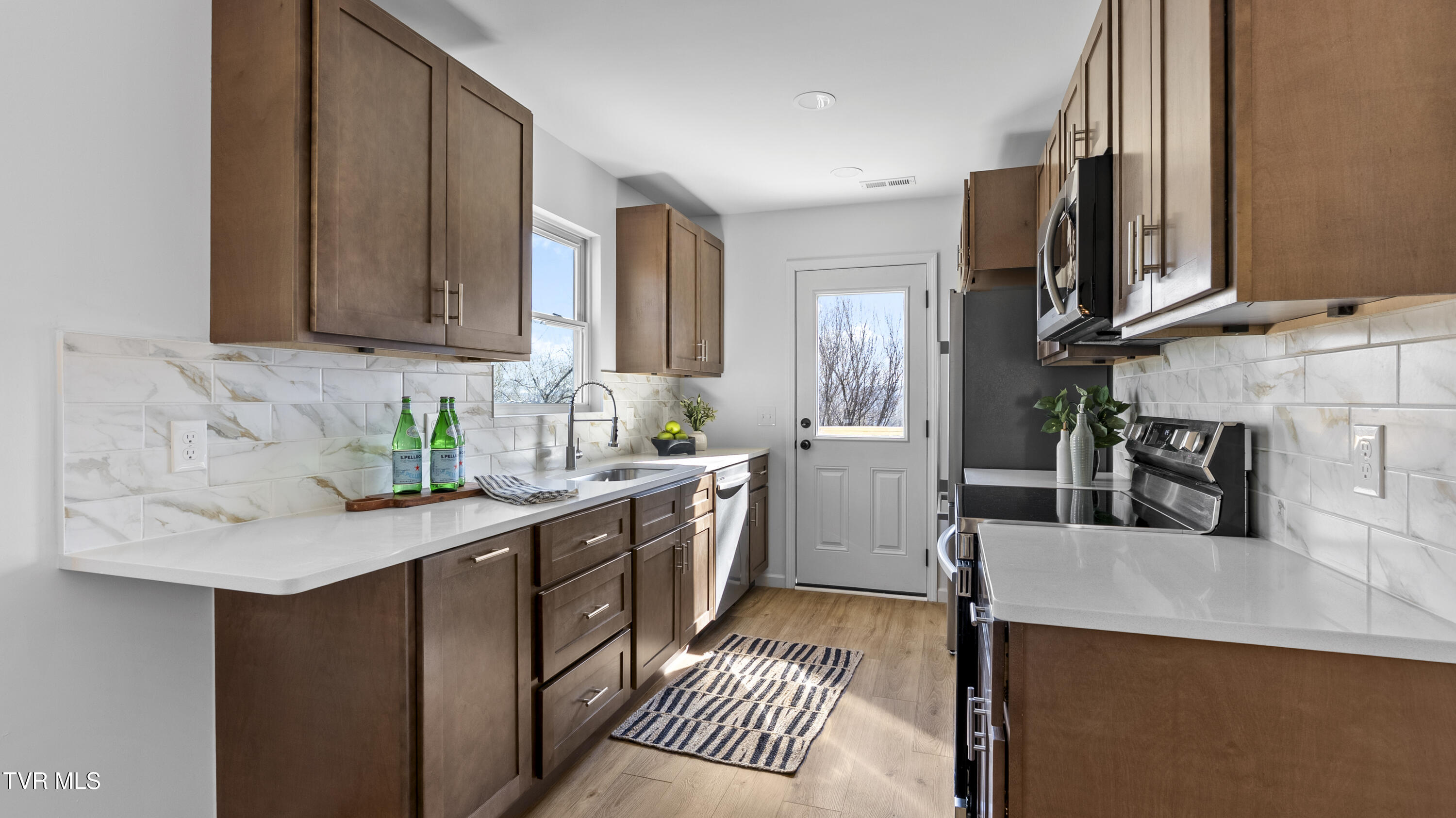 1021 Ridgecrest Street Morristown, TN 37814 - Photo 10 of 23 Ridgecrest 12