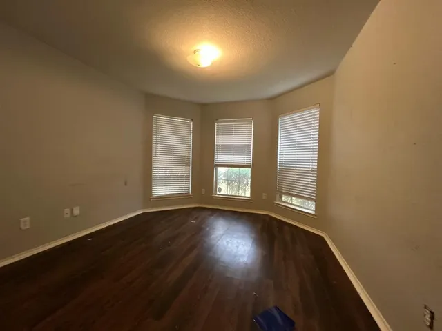 a front view of house with yard