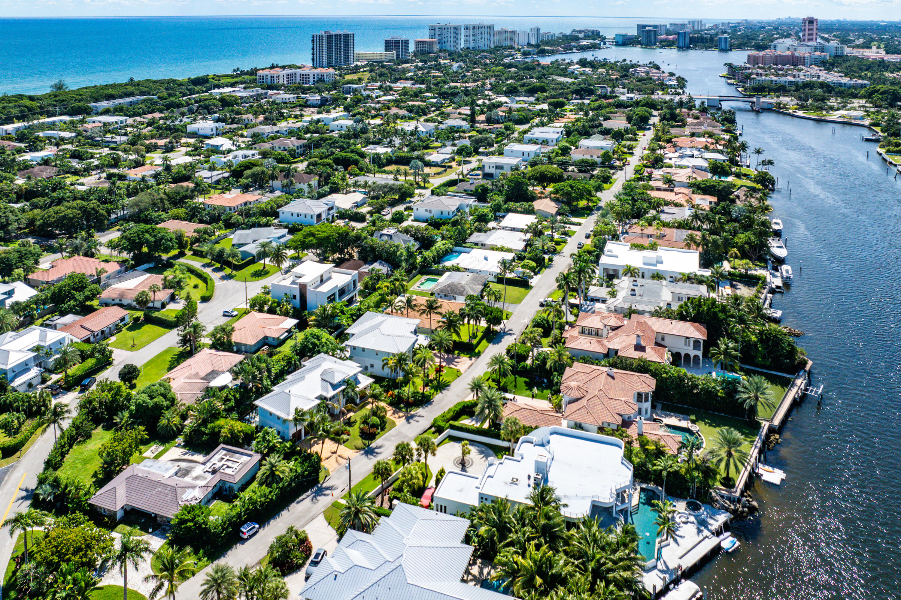 540 Northeast Spanish Trail Boca Raton, FL 33432 - Photo 44 of 47 an aerial view of residential houses with outdoor space and trees