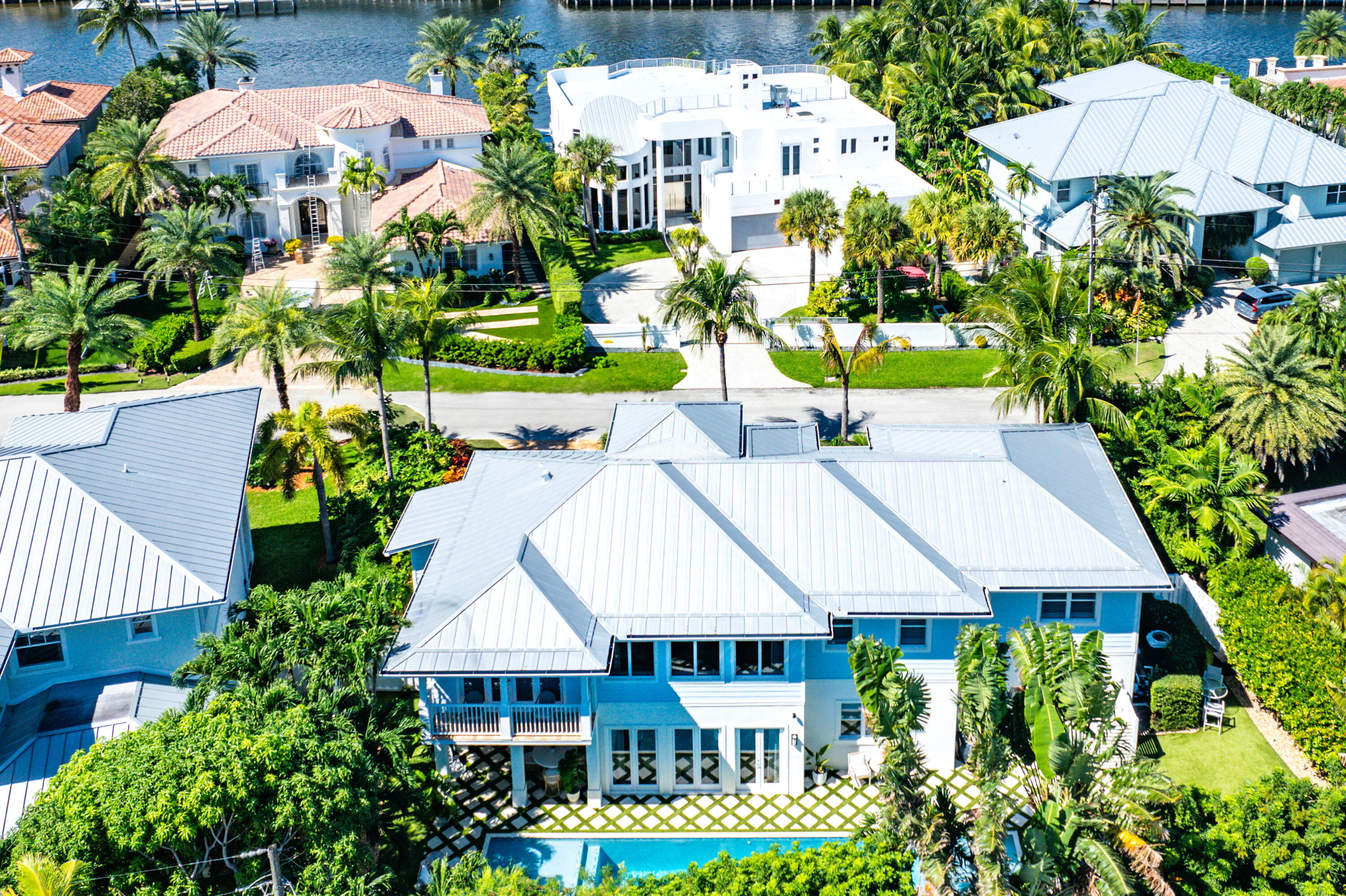 540 Northeast Spanish Trail Boca Raton, FL 33432 - Photo 9 of 47 an aerial view of a house with a yard and garden