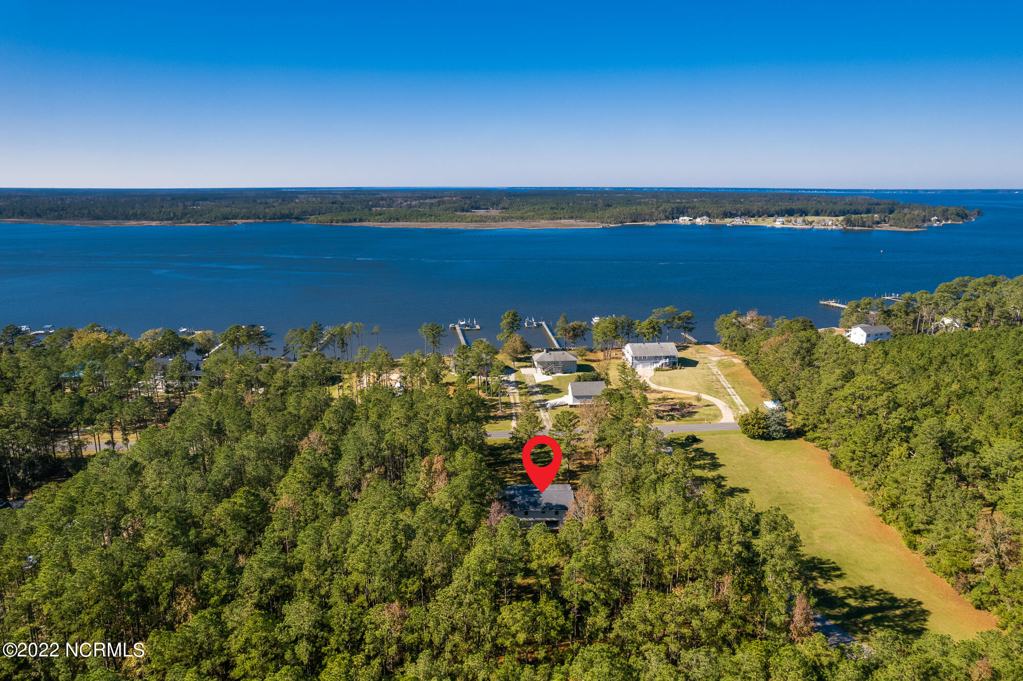 125 Thurman Road Beaufort, NC 28516 - Photo 8 of 50 125-therman-rd-5