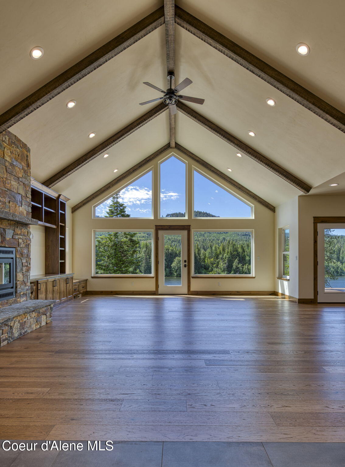 4450 Dufort Road Sagle, ID 83860 - Photo 25 of 81 25-web-or-mls-Interior - 4450 Dufort Rd-