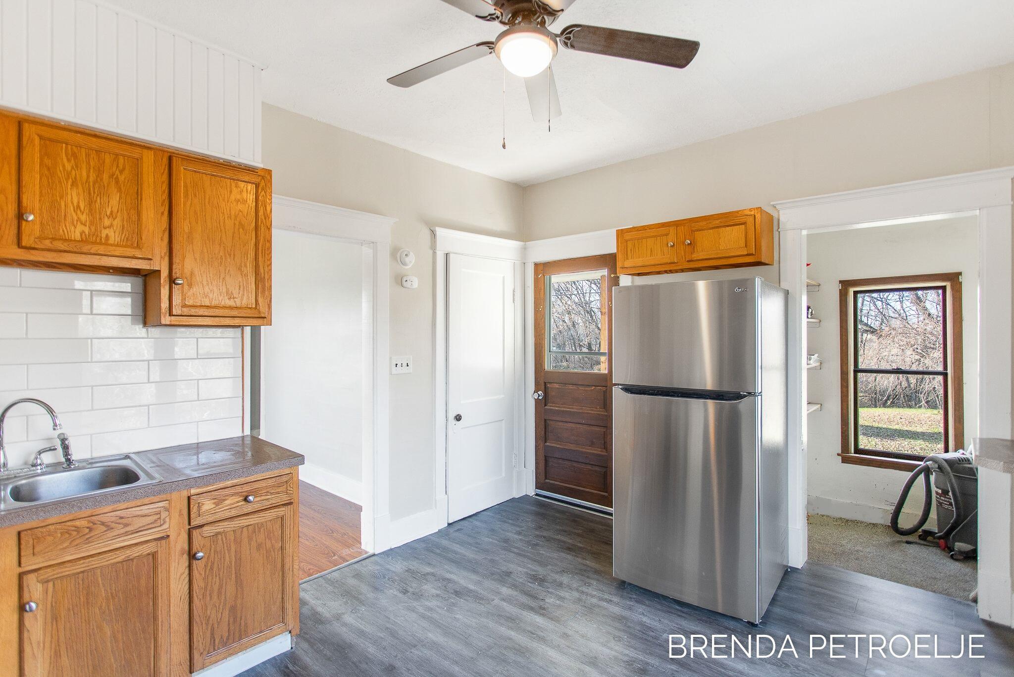 3674 Lincoln Road Hamilton, MI 49419 - Photo 17 of 39 Kitchen to Pantry