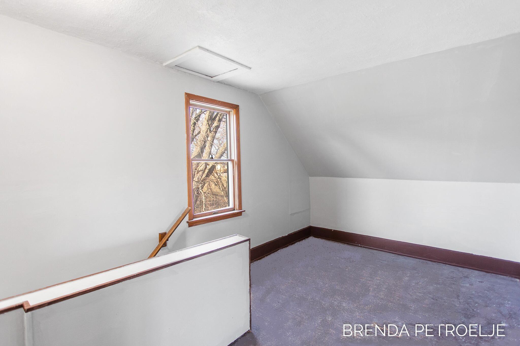 3674 Lincoln Road Hamilton, MI 49419 - Photo 26 of 39 Upstairs Landing