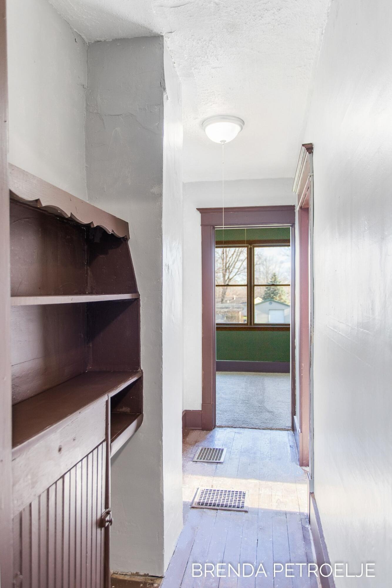 3674 Lincoln Road Hamilton, MI 49419 - Photo 28 of 39 Upstair Hall