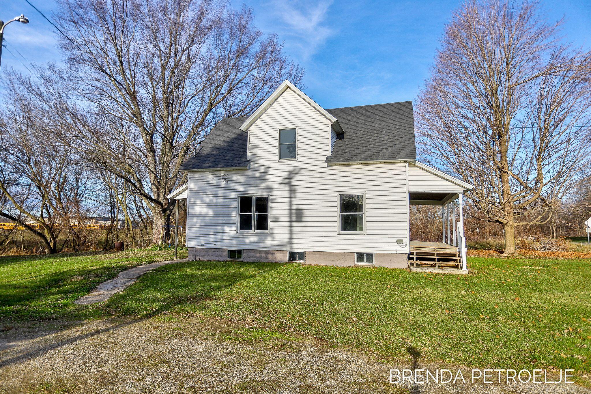 3674 Lincoln Road Hamilton, MI 49419 - Photo 3 of 39 Side