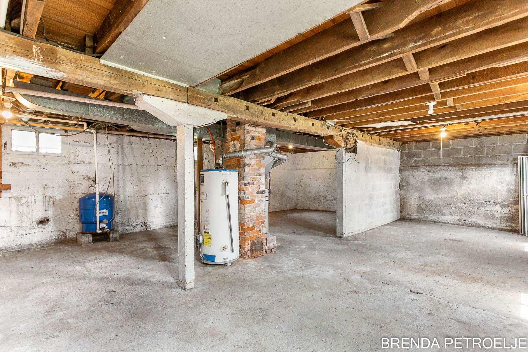 3674 Lincoln Road Hamilton, MI 49419 - Photo 35 of 39 Basement