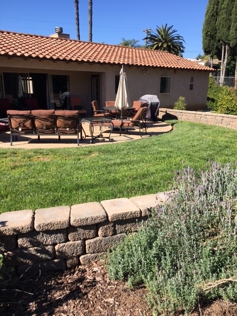 321 Womack Lane Fallbrook, CA 92028 - Photo 15 of 25 Professional landscape