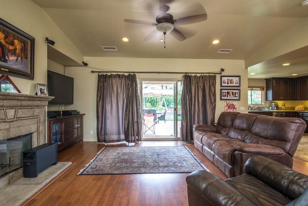 321 Womack Lane Fallbrook, CA 92028 - Photo 6 of 25