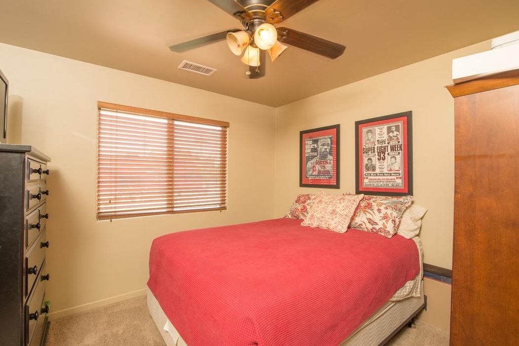 321 Womack Lane Fallbrook, CA 92028 - Photo 8 of 25 Second bedroom
