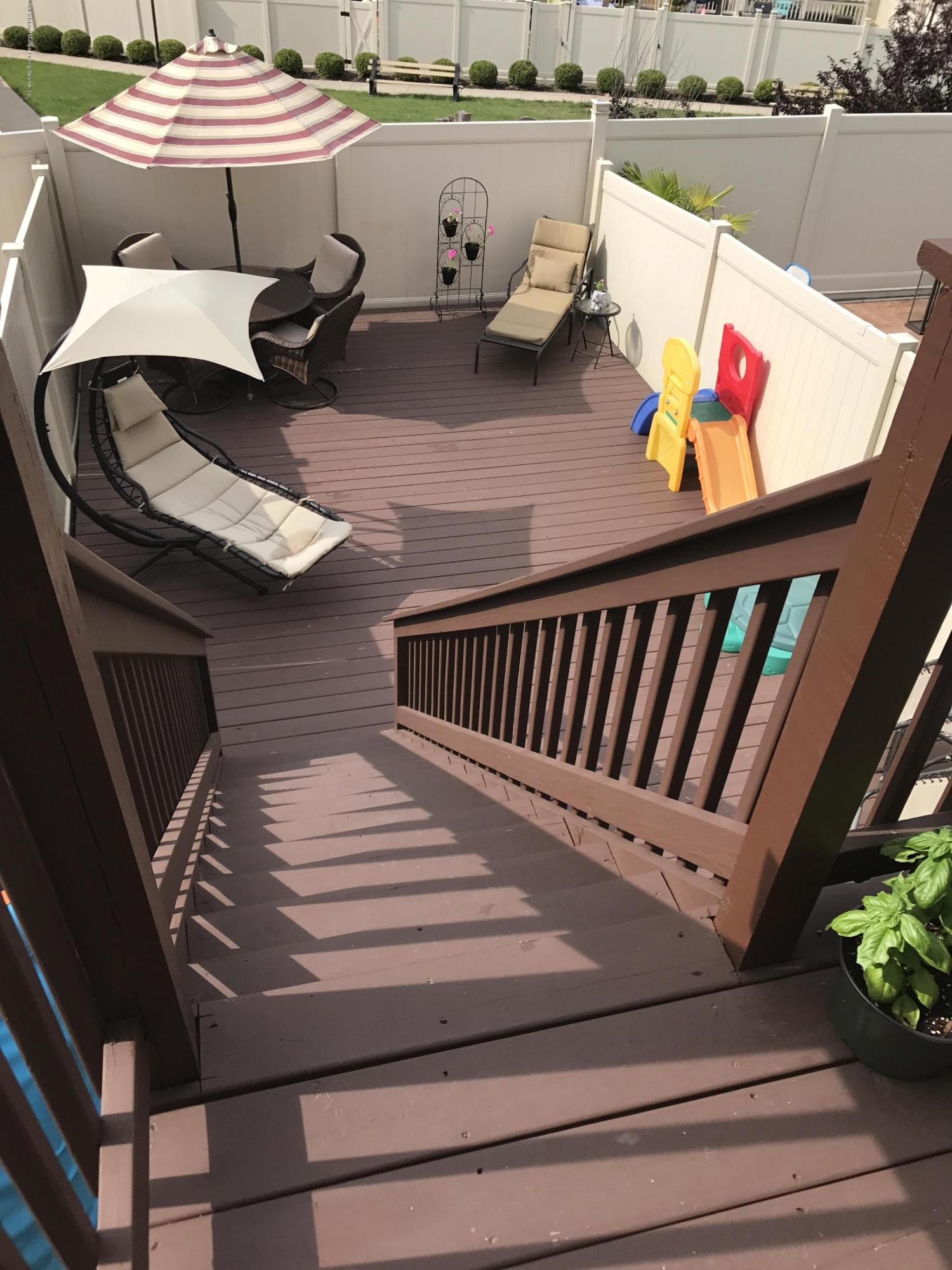 198 Presentation Circle Staten Island, NY 10312 - Photo 28 of 28 IMG_1773