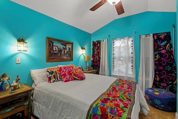 $1,600,000 | 4961 Fm 1781, Rockport, TX 78382