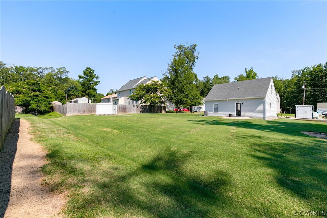 4009 Evelake Road North Chesterfield, VA 23237 - Photo 35 of 39 Gallery Image 35