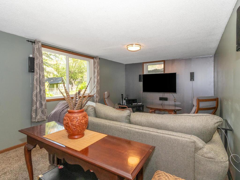 5909 Decatur Avenue North New Hope, MN 55428 - Photo 18 of 52