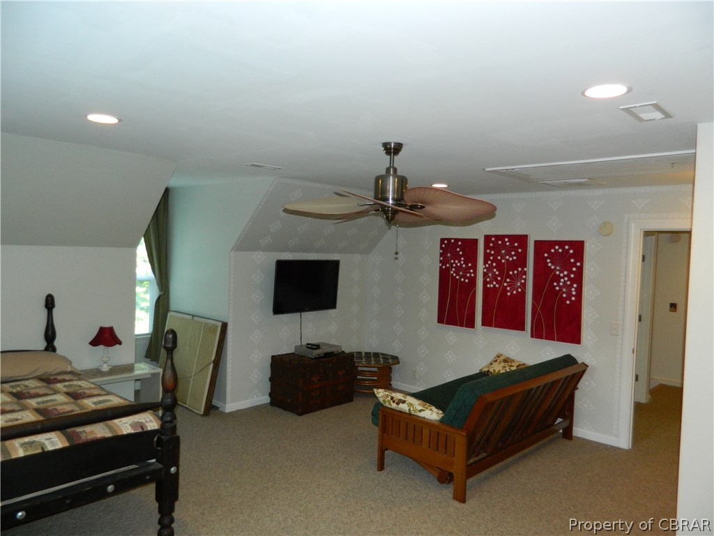 9476 Gee Farm Road Gloucester, VA 23061 - Photo 15 of 32 Gallery Image 15