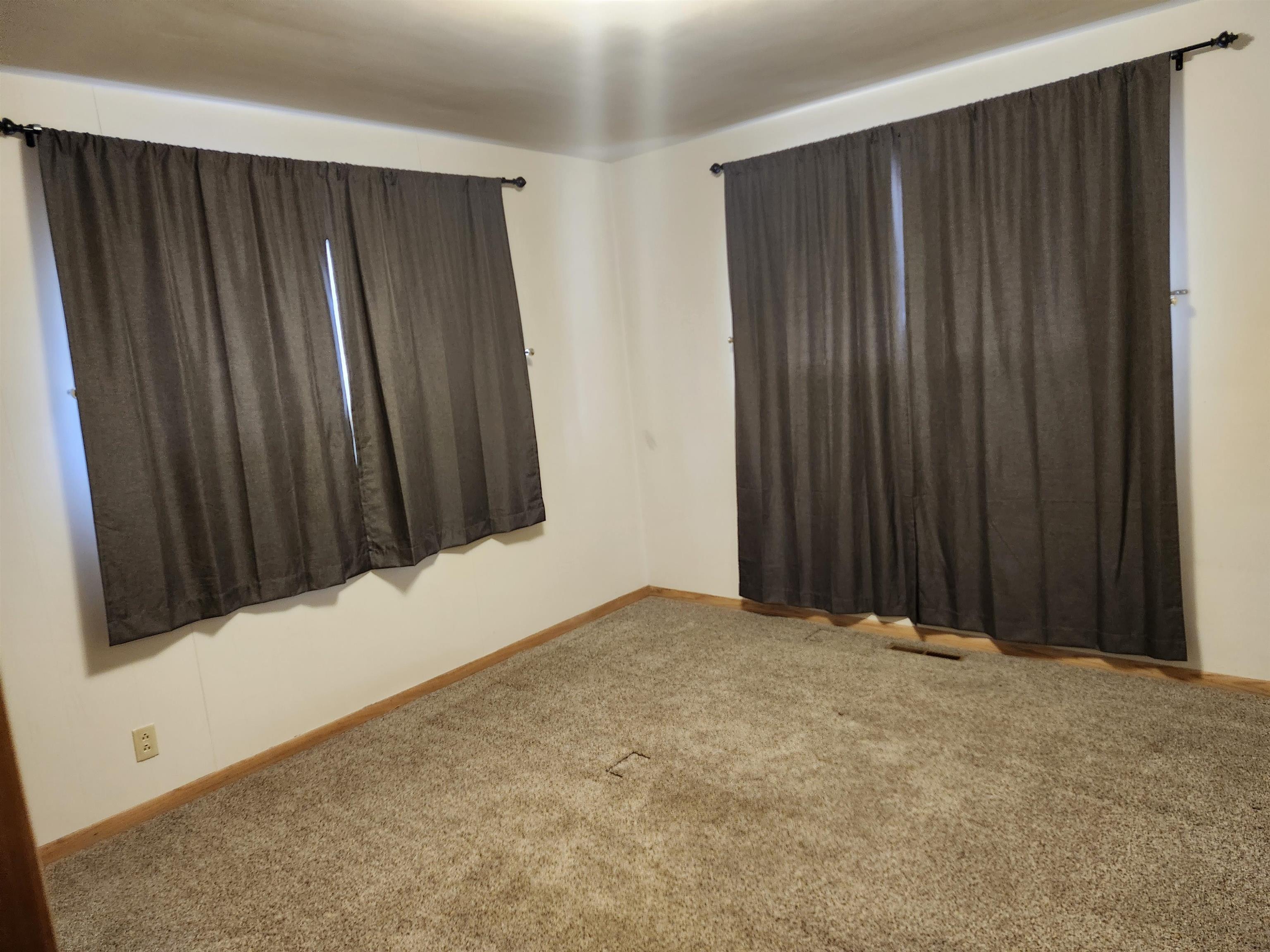 5526 Ellis Street Stevens Point, WI 54482 - Photo 13 of 35